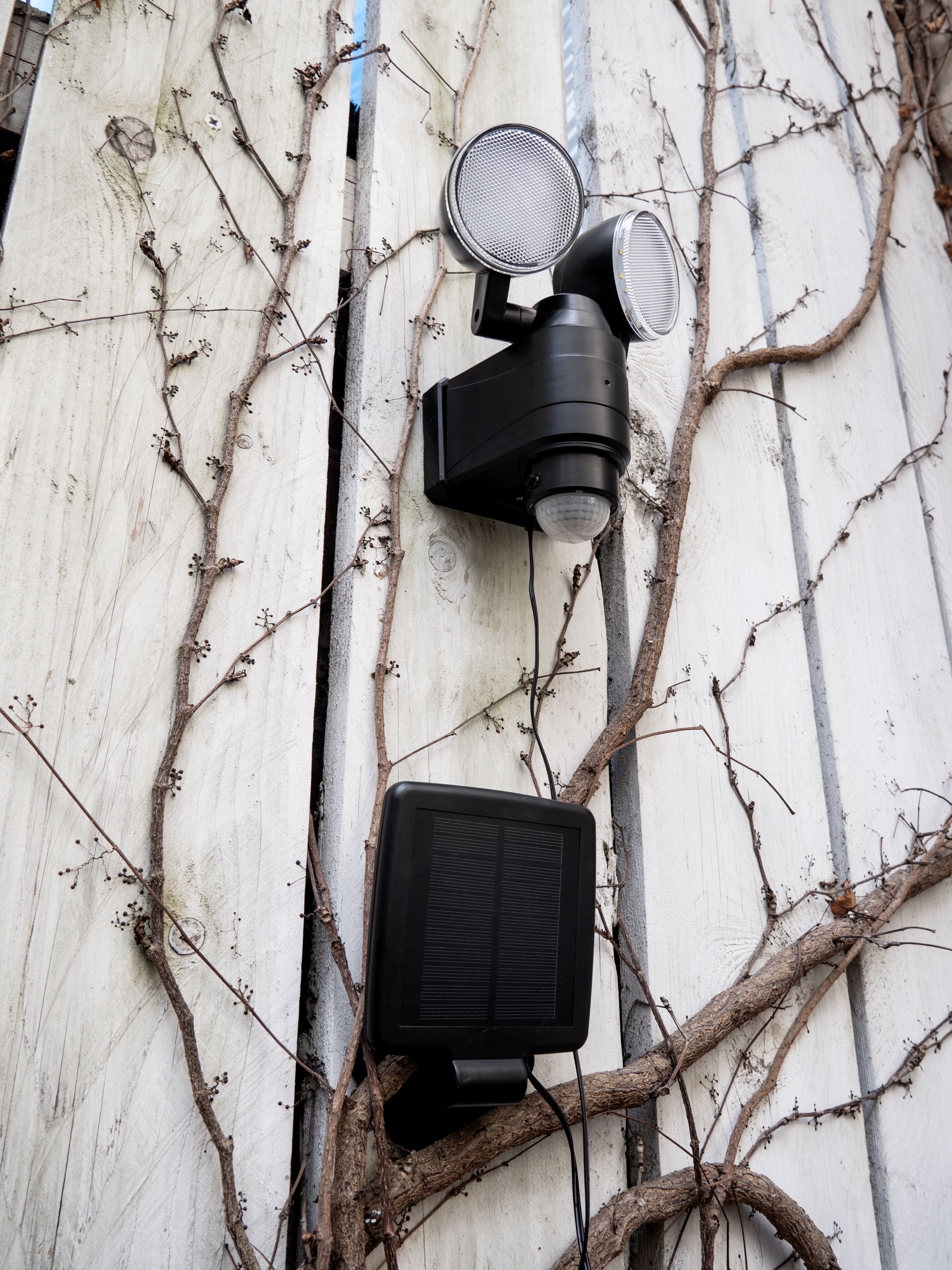 PROYECTOR SOLAR 2 FOCOS DE.MOV 700LM IP44 XANLITE EG-PRS700D